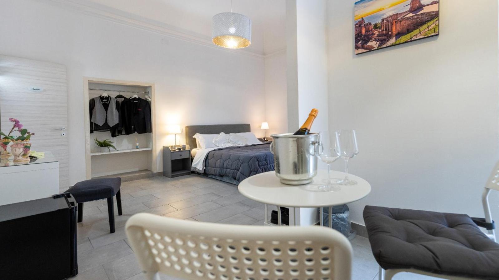 Duomo Luxury Suite كاتانيا المظهر الخارجي الصورة